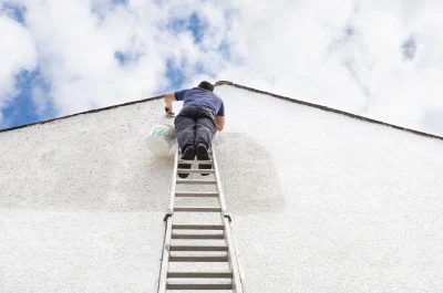 Peinture extérieure à Saint-Laurent-de-Céris — façades et ravalement